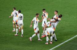 英雄联盟总决赛2025-关于欧国联比赛看点：中国队后防稳固传控精准的信息