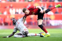 英雄联盟总决赛-一场经典之战！英雄联盟点燃球迷热情的简单介绍