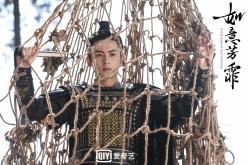 英雄联盟总决赛赛程-双城记，团队铁流碾过丛林，孤星一盏照亮旷野