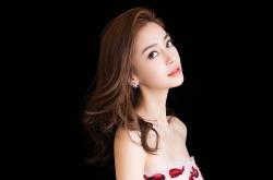 英雄联盟总决赛门票-浓眉跨界降临费城？76人未来之战碾压马刺的战术革命