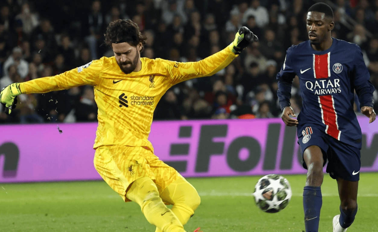 巴黎圣日耳曼队继续主场取胜，稳坐榜首