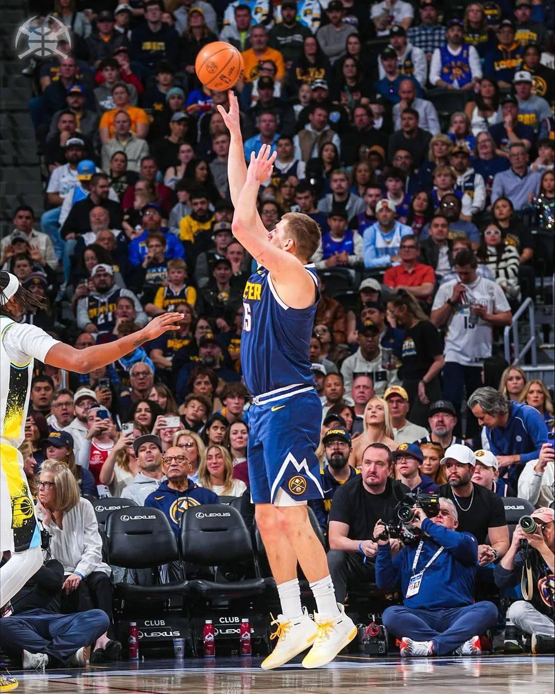 关于爵士大胜奇才，掘金遭遇六连败困境！的信息