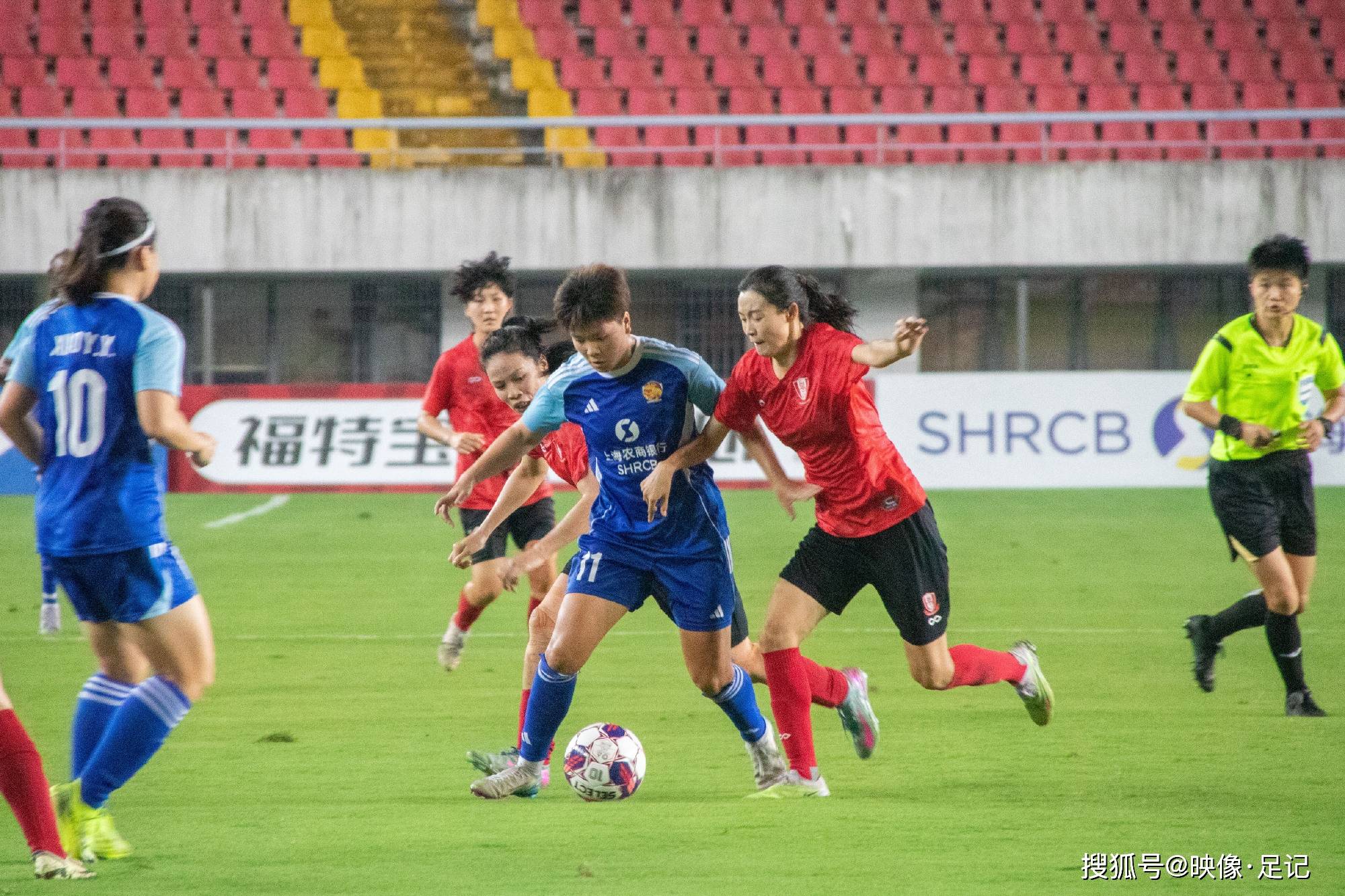 关于新赛季即将开启，女队备战气势如虹的信息