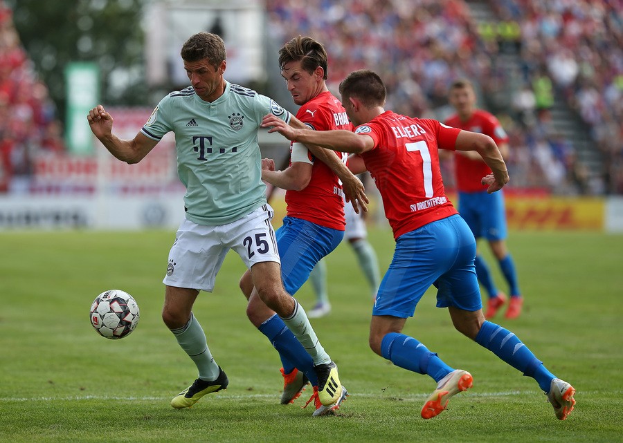 荷兰险胜拜仁,卡拉斯科刷新纪录的简单介绍 荷兰险胜拜仁,卡拉斯科刷新纪录的简单介绍