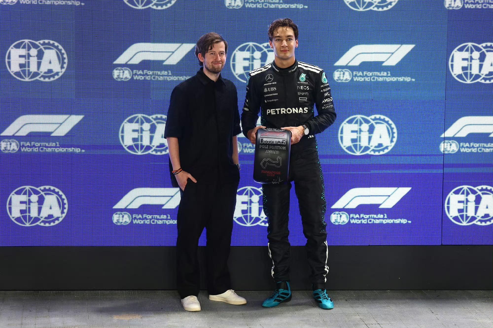 迈凯伦完胜阿斯顿马丁,拉塞尔点燃赛场的简单介绍 迈凯伦完胜阿斯顿马丁,拉塞尔点燃赛场的简单介绍