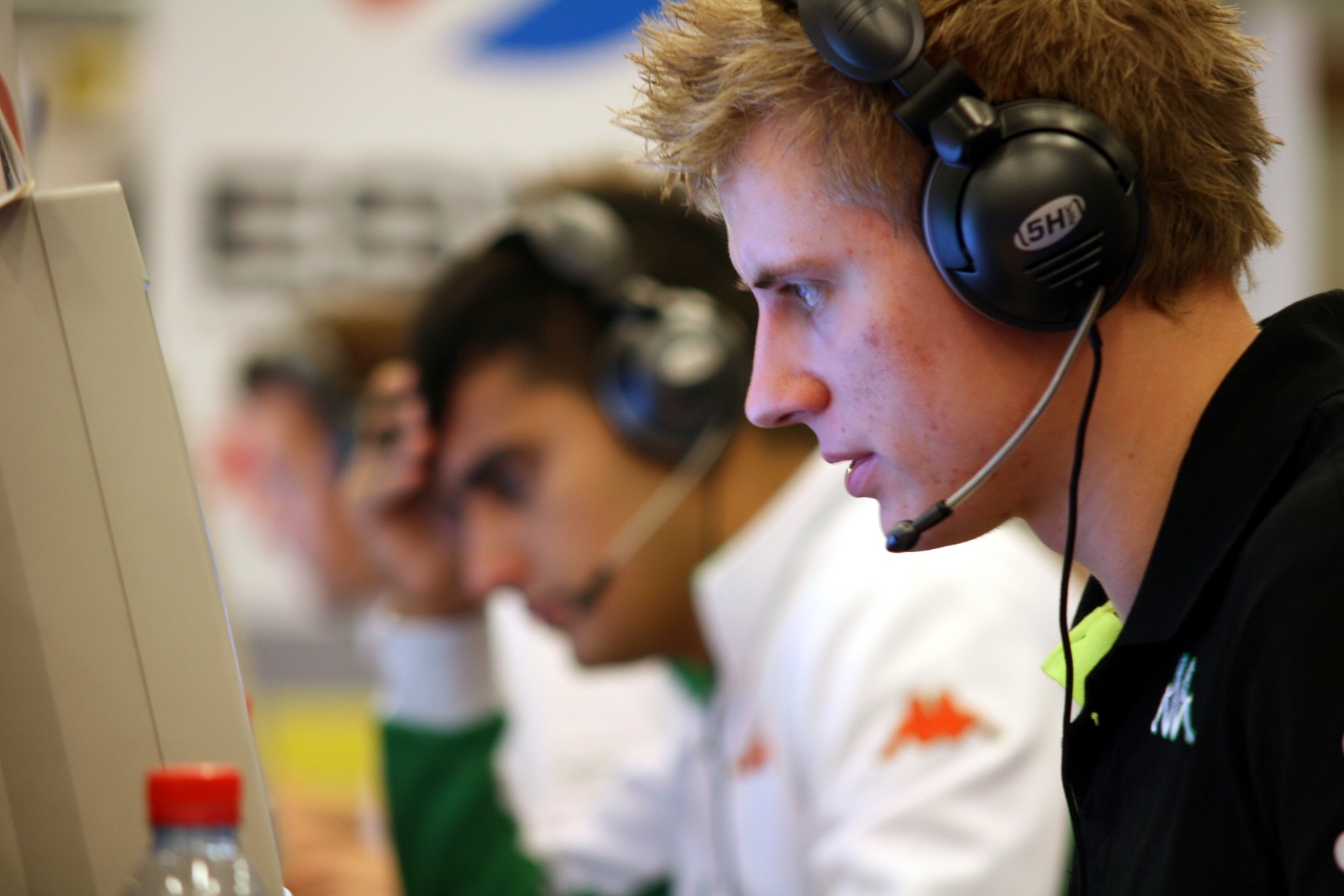 丹麦选手登顶领奖台，成为焦点