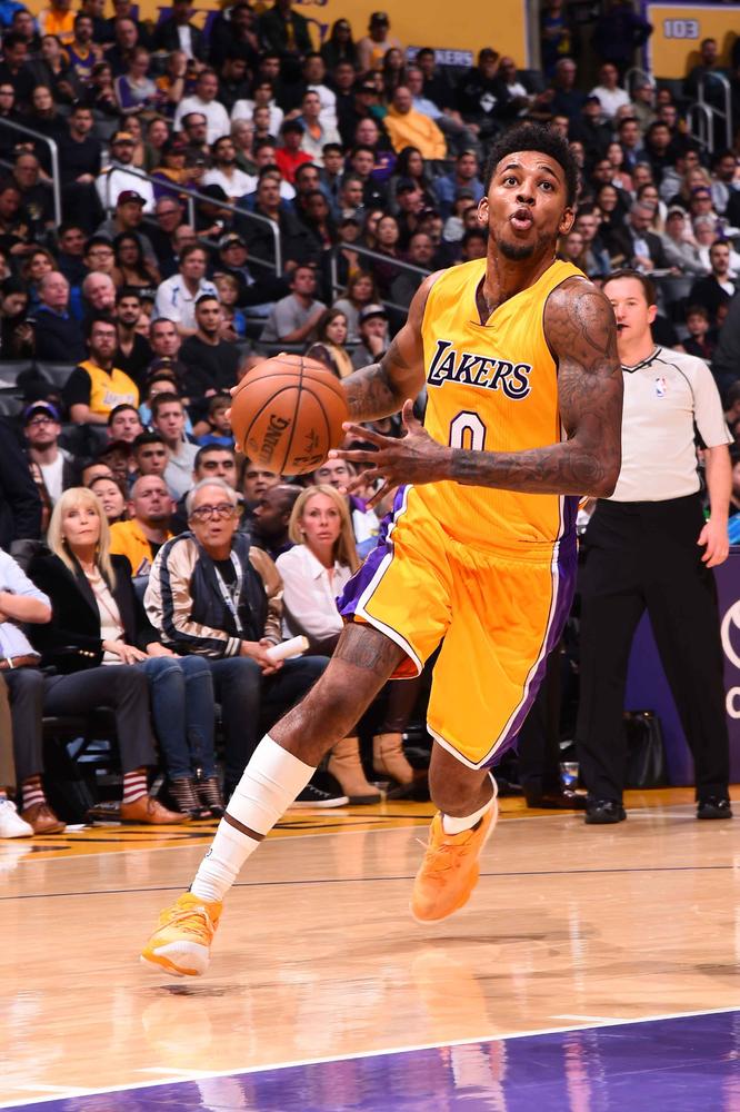 鹈鹕追求胜利,绝不言败! 鹈鹕追求胜利,绝不言败!