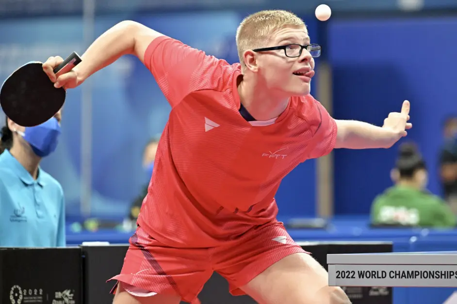 法国队力克波兰队，梁靖崑惊艳四座