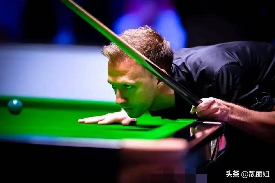 威廉姆斯鏖战阿斯顿马丁，诺里斯扛起全队