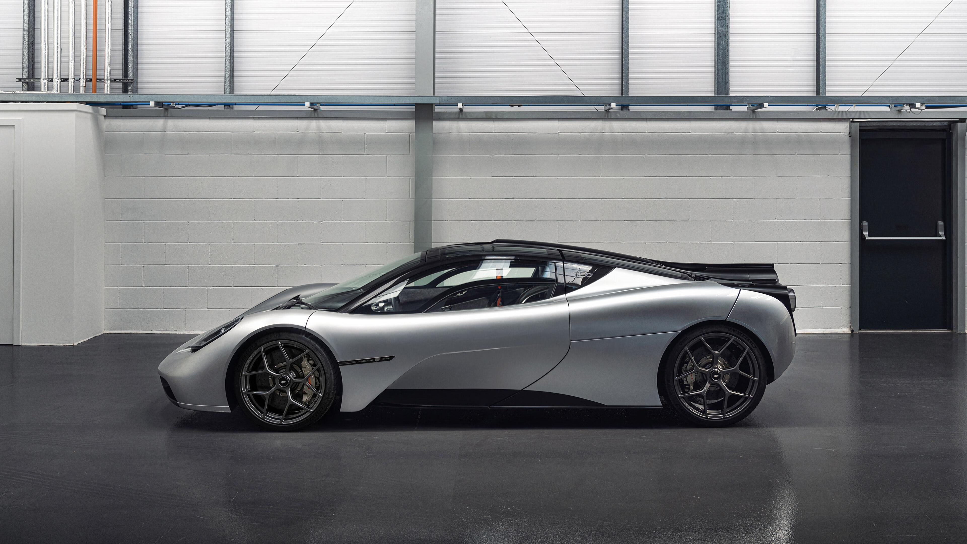 锁链与牢笼,阿什拉夫如何用一场教科书式防守,冻结墨西哥的狂想