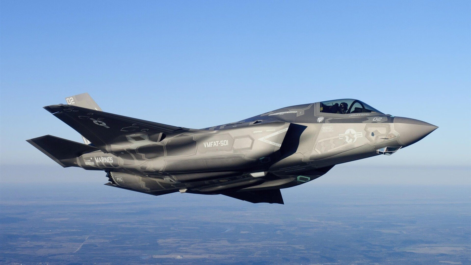 当智利山鹰掠过洪都拉斯海岸,哈兰德如何在地缘足球学中完成终极压制